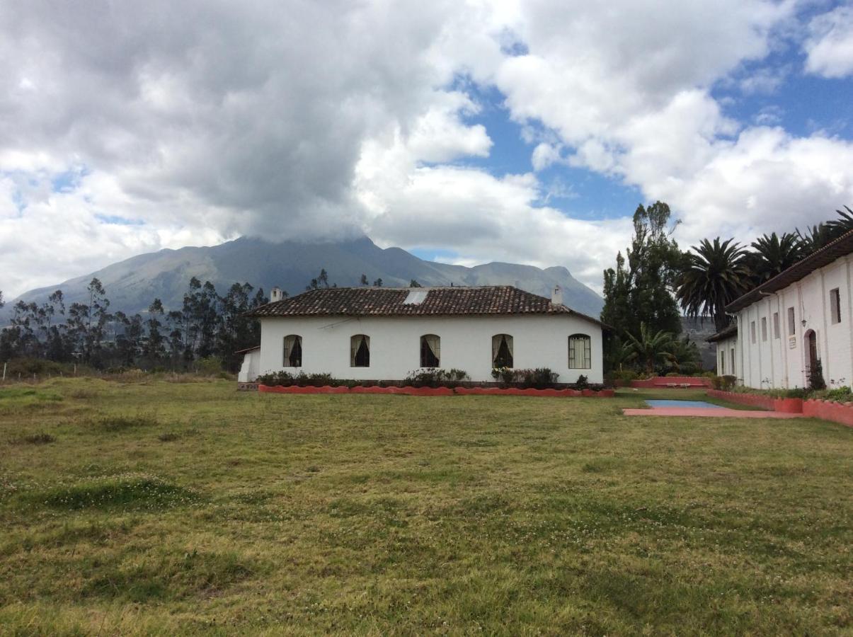 Hosteria Oro Azul Cotacachi Bagian luar foto